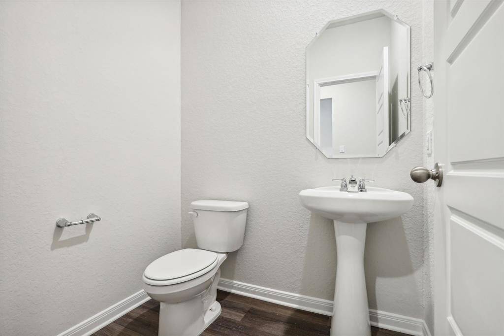 Photo is not of the actual home but is an inspirational photo of builder’s model home and may depict options, furnishings, and/or decorator features that are not included.