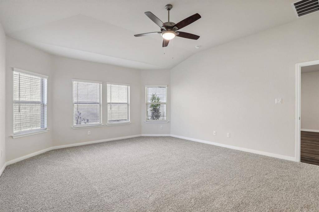 Photo is not of the actual home but is an inspirational photo of builder’s model home and may depict options, furnishings, and/or decorator features that are not included.