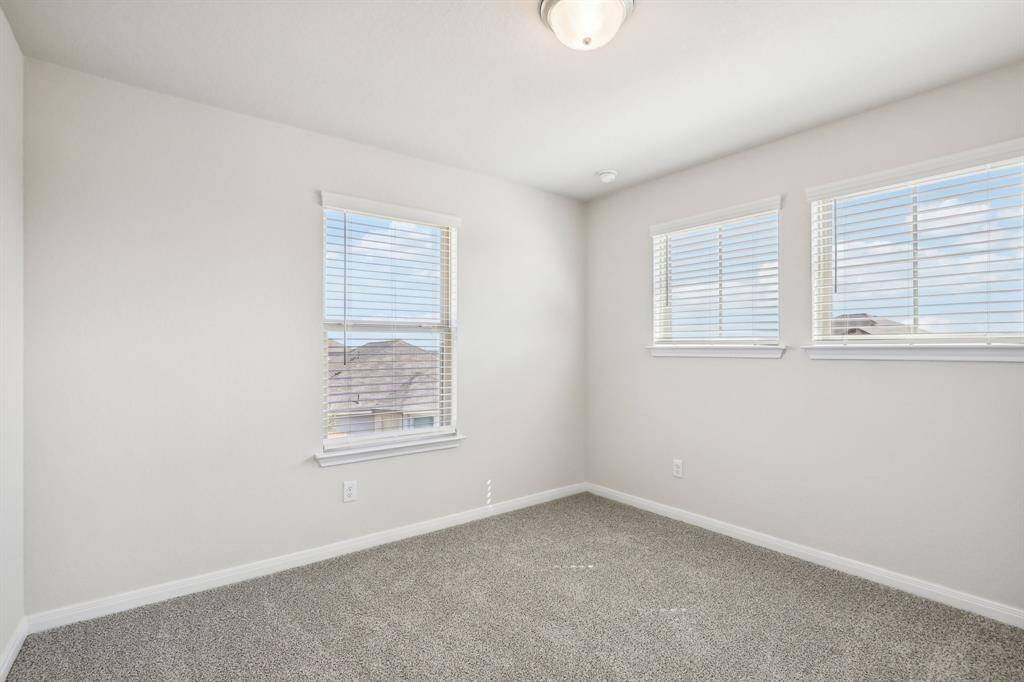 Photo is not of the actual home but is an inspirational photo of builder’s model home and may depict options, furnishings, and/or decorator features that are not included.