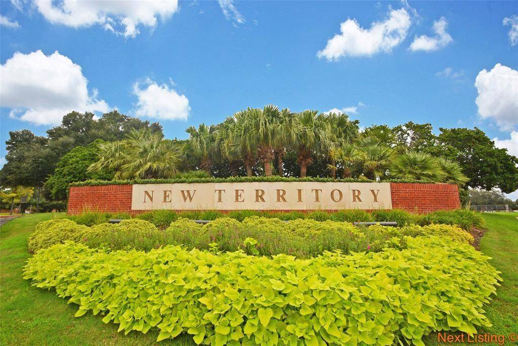 New Territory is a master planned community with quick access to US90, 59, and all Sugar Land shopping and amenities