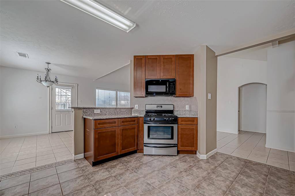 Kitchen 3