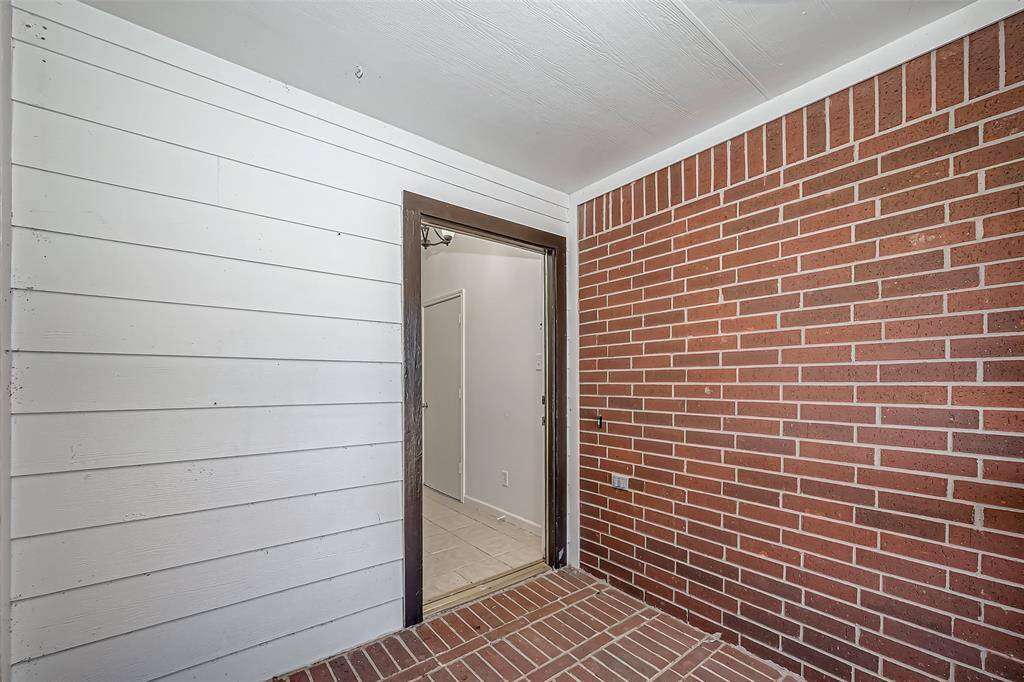 Front Area 2