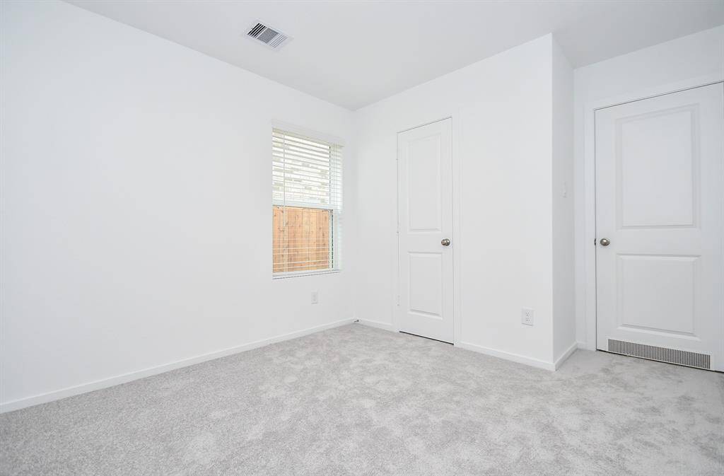 All bedrooms have nice sizedclosets.