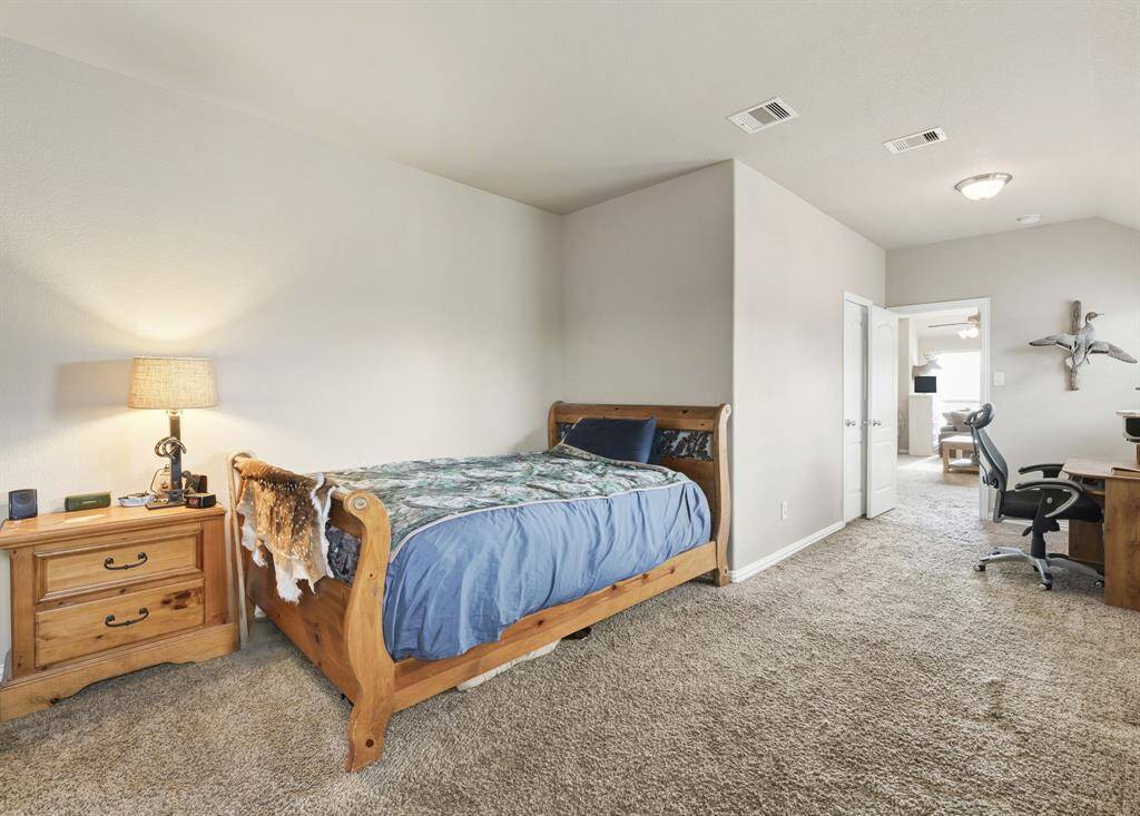3rd Bedroom Upstairs!