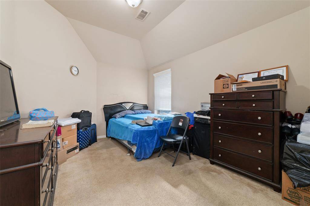 3rd secondary bedroom has its own full bath.