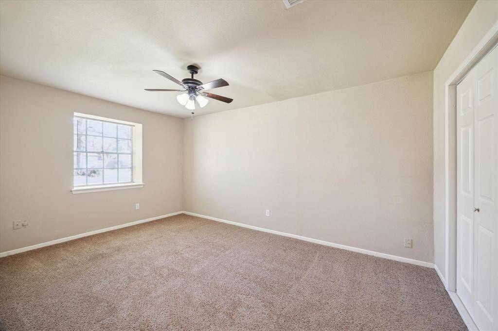 Third bedroom.