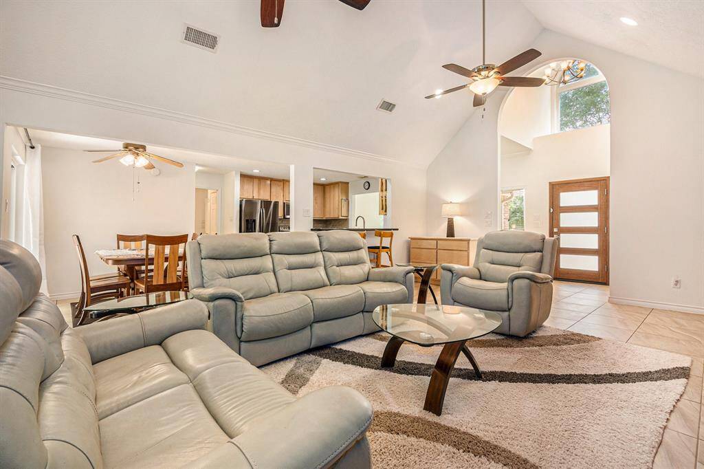 Open floor plan. Great for entertaining.