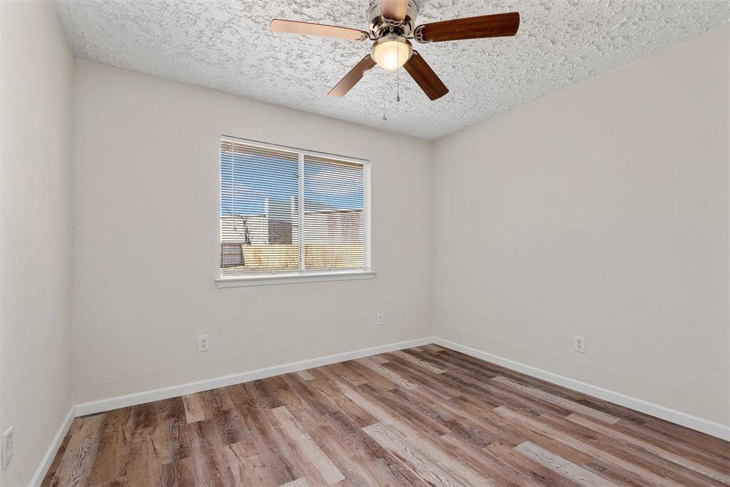 Second bedroom
