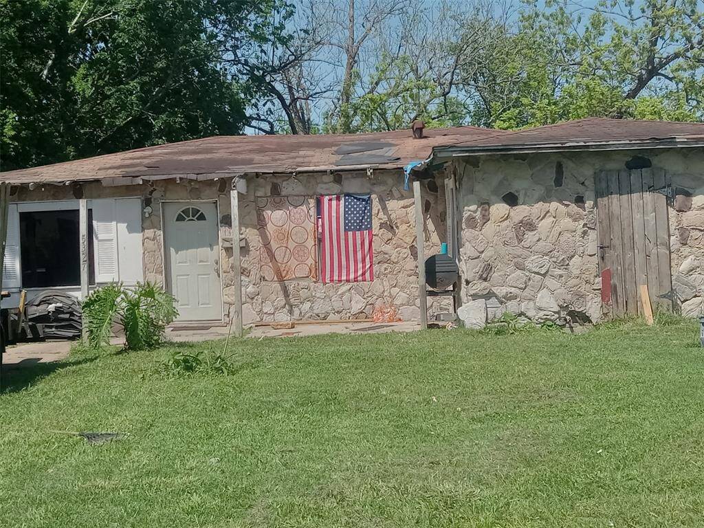 5327 Northridge