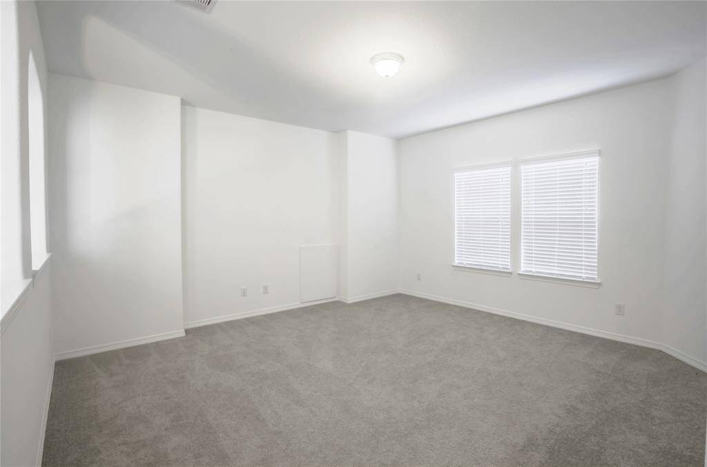 Spacious game room up stairs.