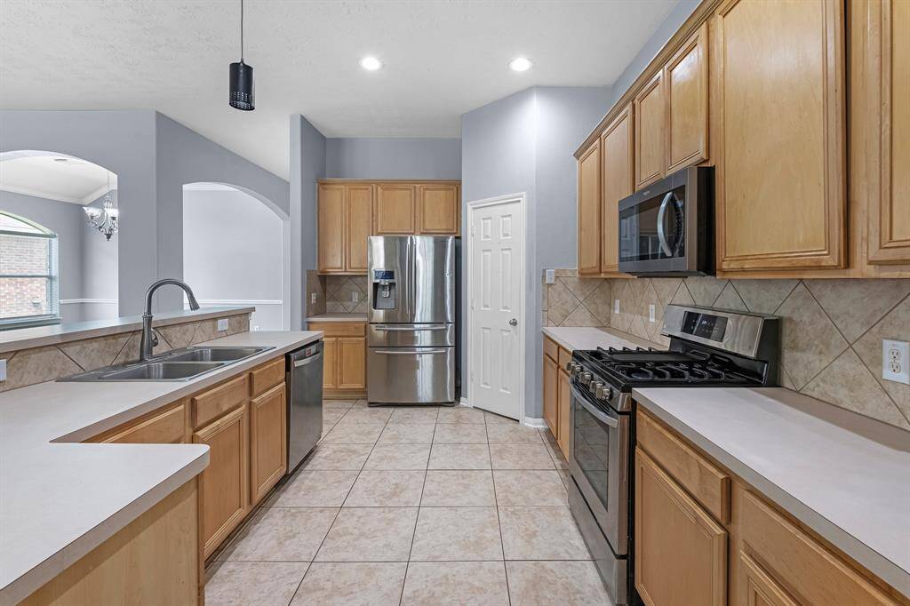 Property Image 16