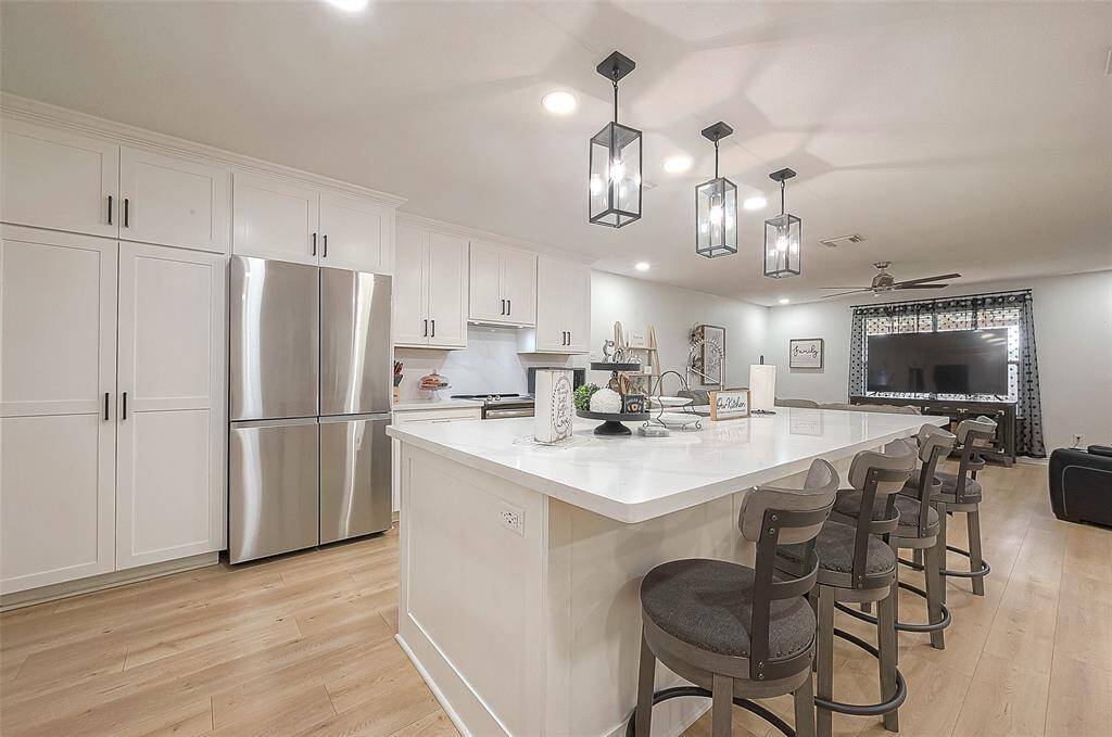 Beautiful open concept kitchen/living room.
