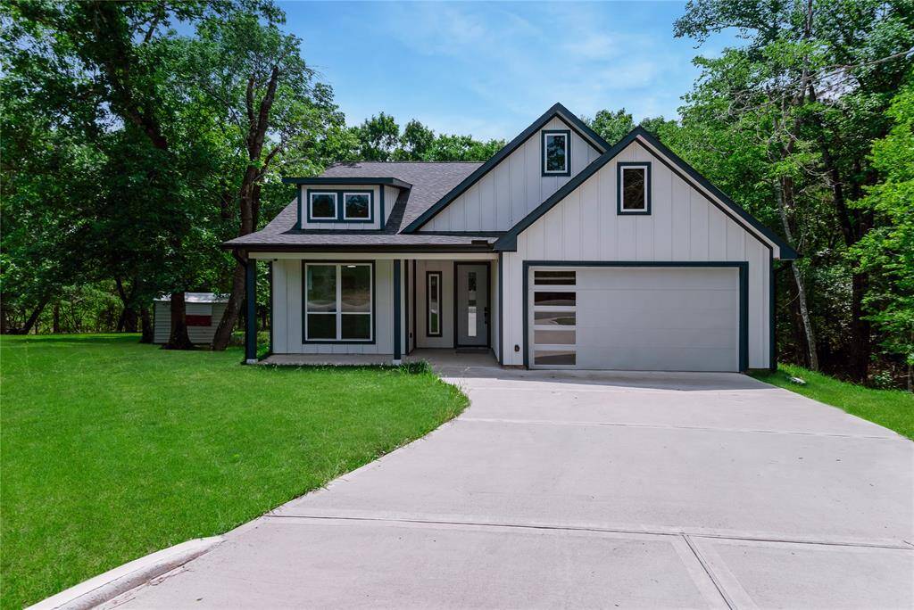 90 Piping Rock Pl