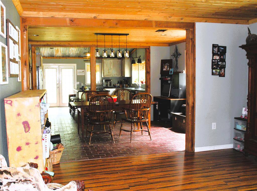 Open floor plan from living to dining area