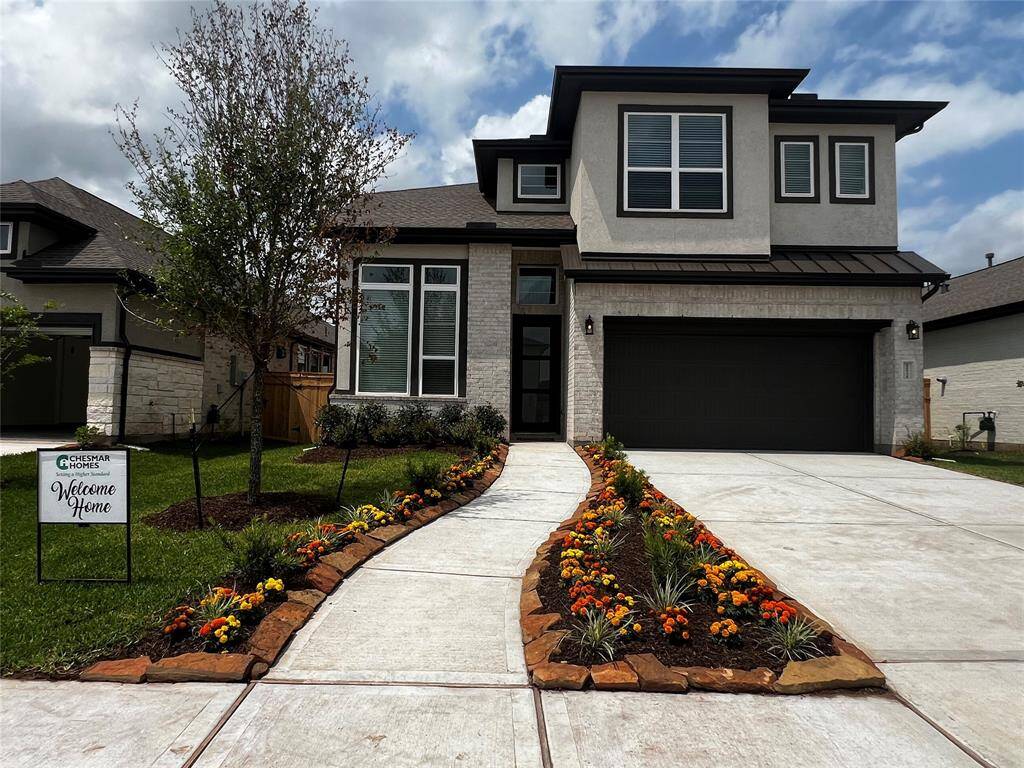 10923 Crescent Spring