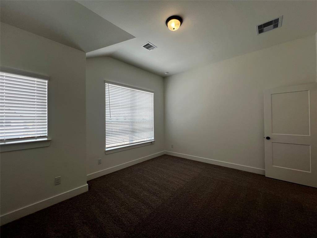 3rd bedroom upstair