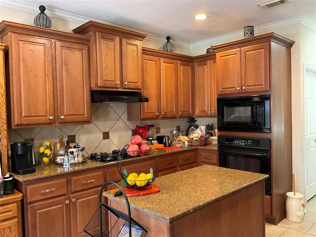 Kitchen Island
