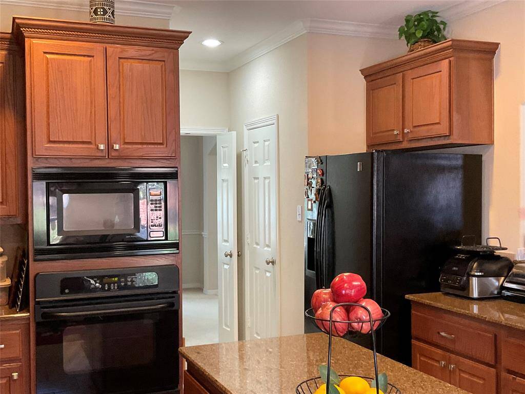Black Appliances