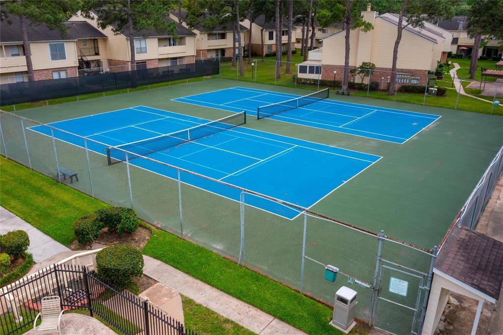 Community tennis courts