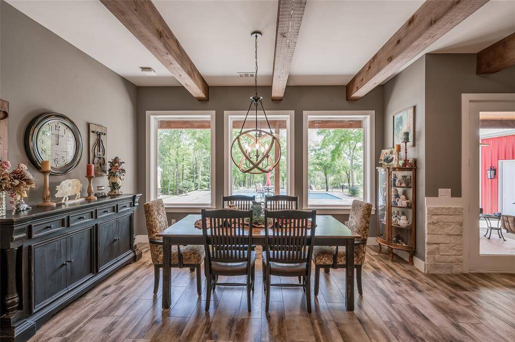 Large dining room with direct views of the lake.