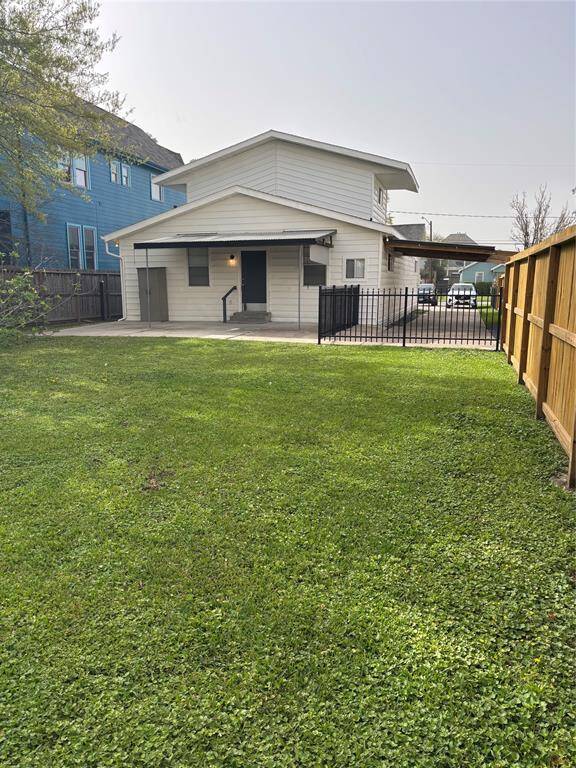 Two fig producing trees and spacious yard!