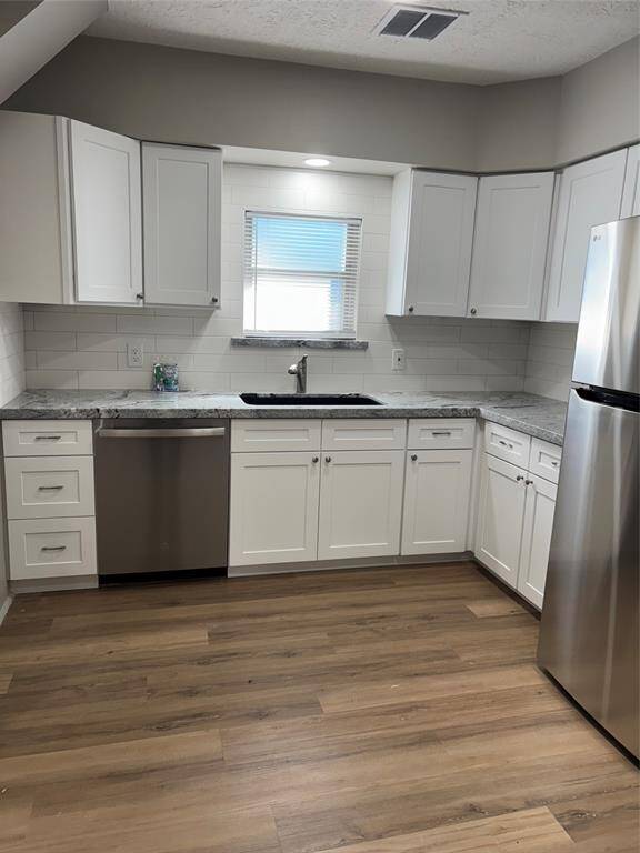 You will just love cooking in this kitchen