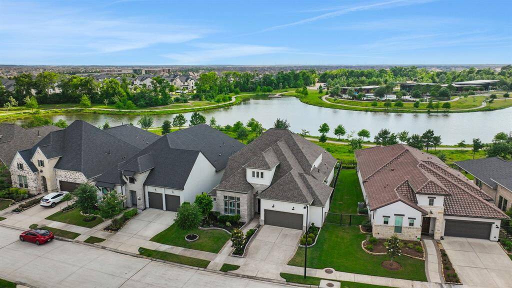 Enjoy stunning sunset views of the lake from the backyard.