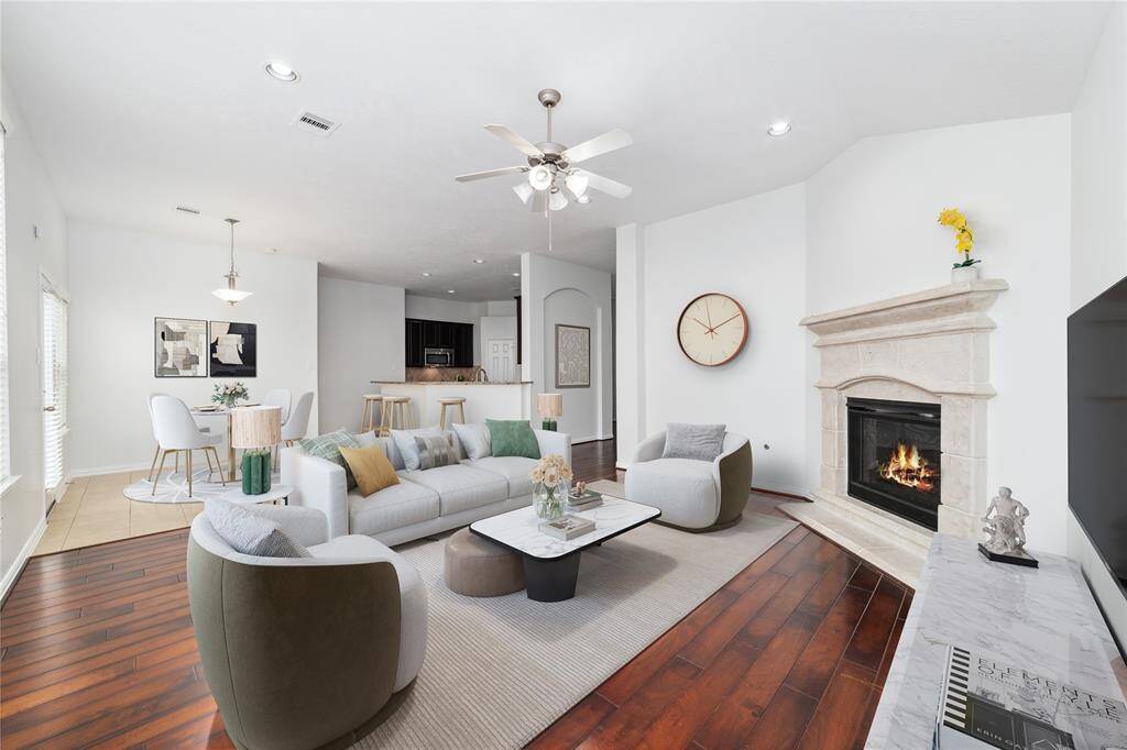 * Virtual Staging *