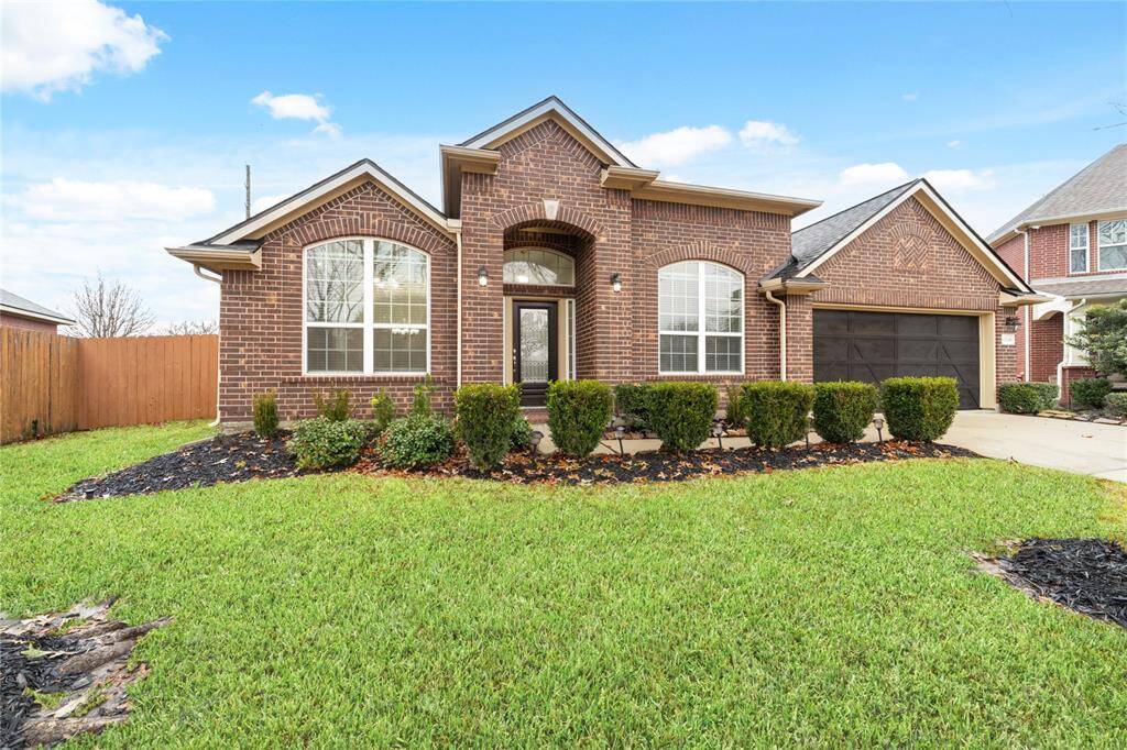 Welcome to 17106 Simon Court in the Aliana Master Planned Community