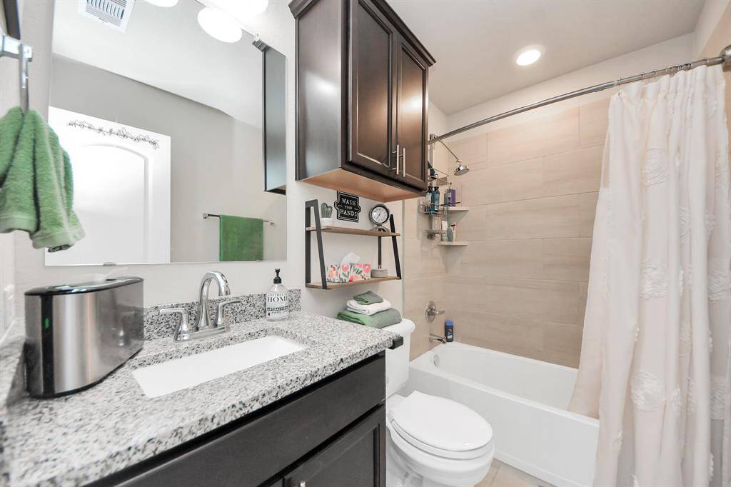 Full Bath