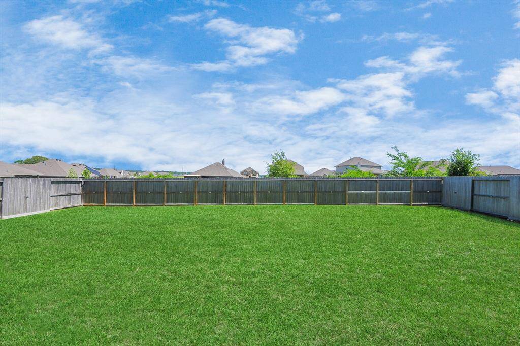 Lots of room for swing set or pets!