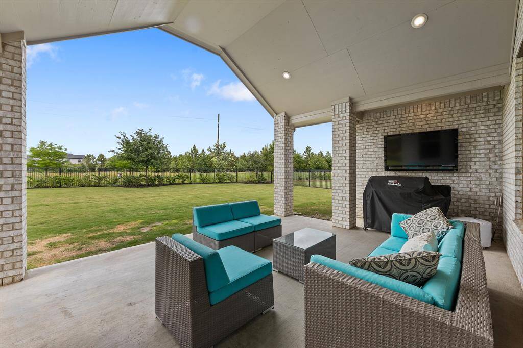 Back of the property leads to walking trail and near playground in the vicinity offering necessary space for your family or family outings.