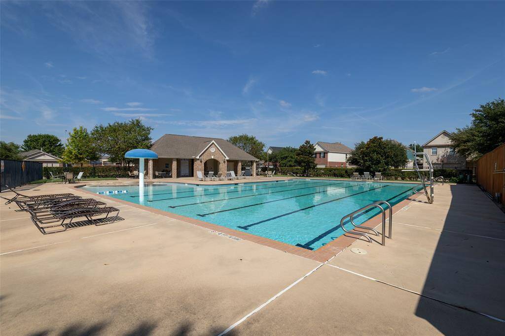 Club house near from the house