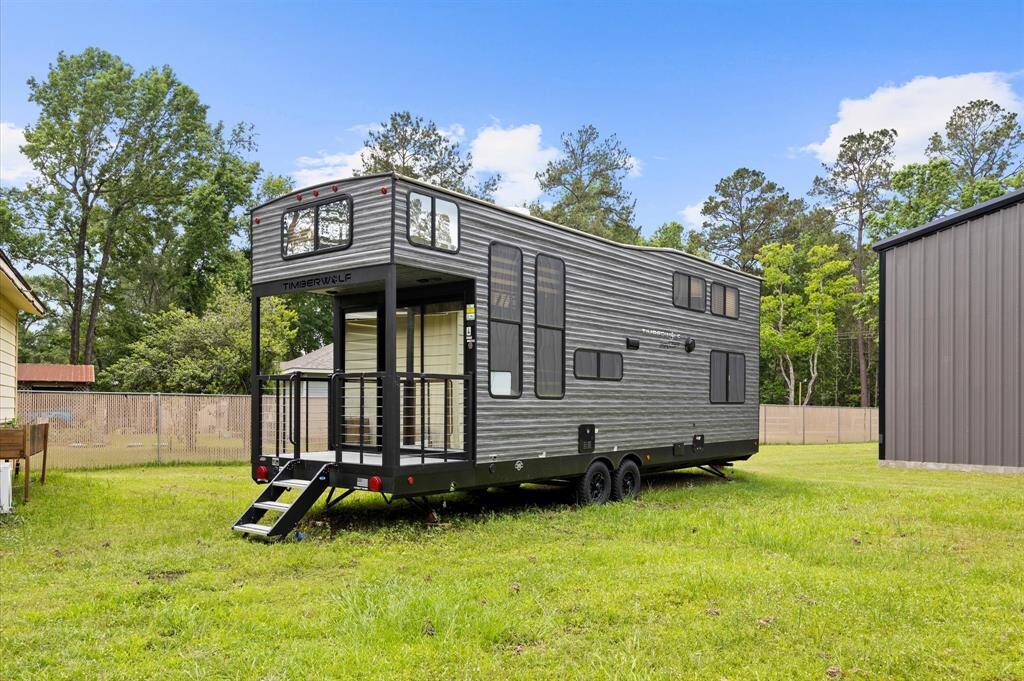 Functional RV living space