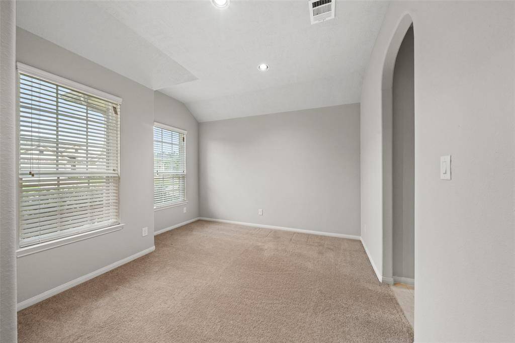 Yr Formal Dining Room, OR House Office/Business Center, OR Gameroom, OR 4th Bedroom for Guests  OR  Playroom for the smaller ones - SUPER flexible - Your Choice to meet yr own Family needs, and flexible enough as they grow, want more flexible use of space