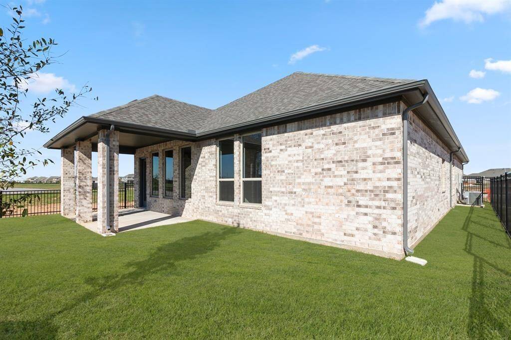 Transform your outdoor space into an inviting haven where you can escape the hustle and bustle of daily life.