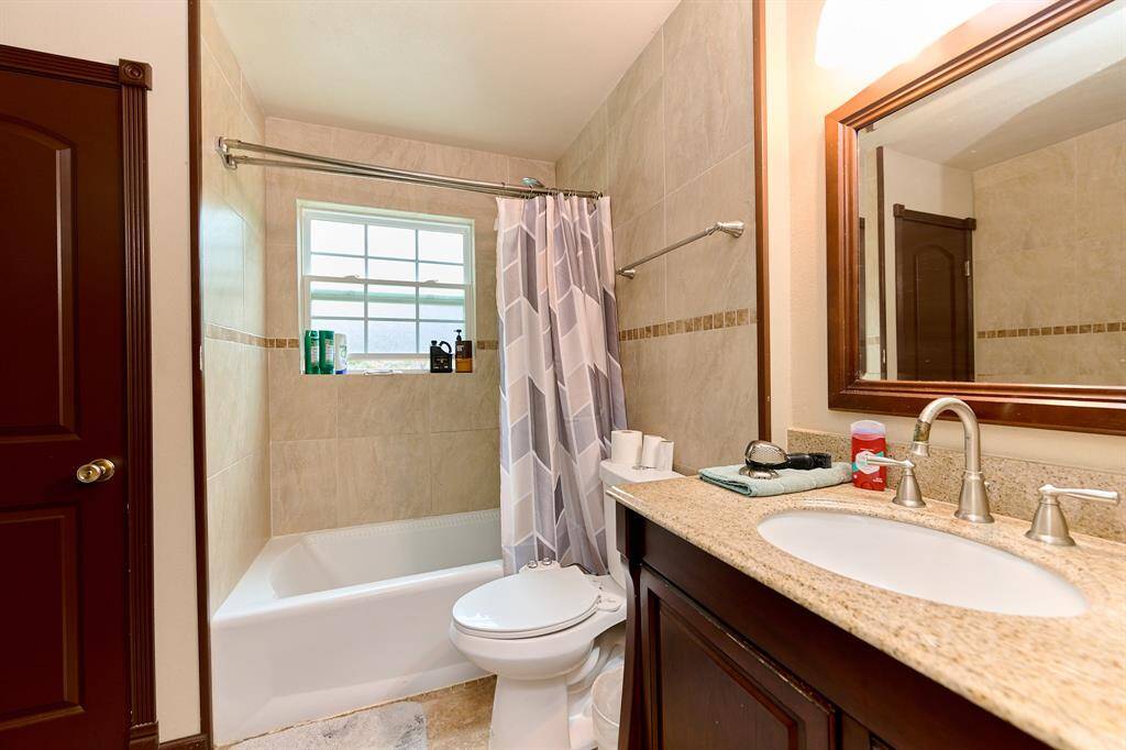 2 bathroom