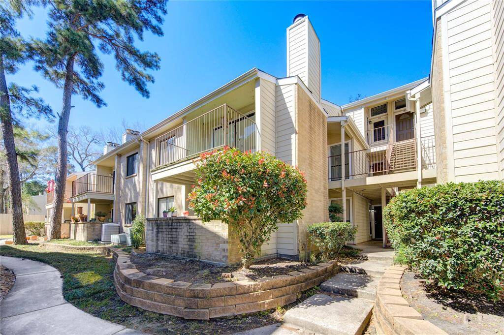 Serene setting with prime location: Nestled among mature trees, these condos offer a peaceful retreat while remaining conveniently close to I-45 and everything The Woodlands has to offer. Enjoy the perfect balance of nature and accessibility in this ideal location.