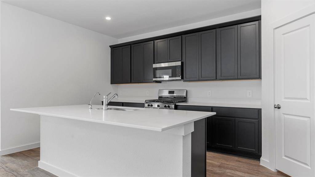 granite countertop kitchen