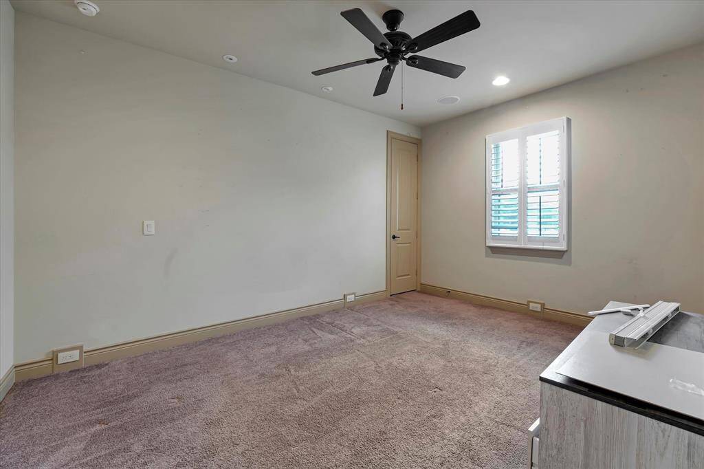 Guest Bedroom 1
