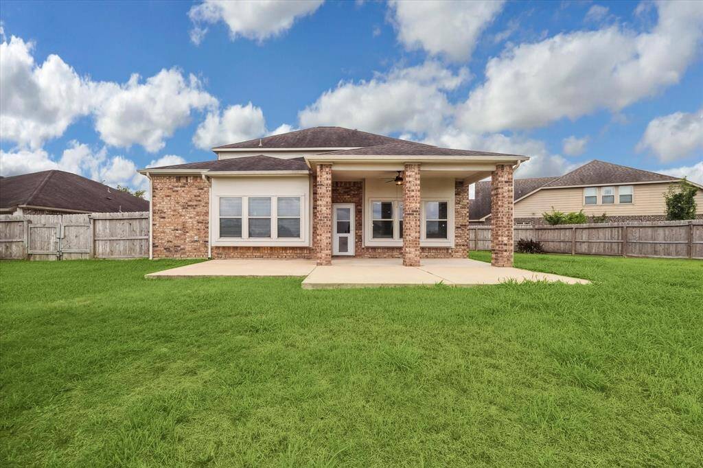 This expansive backyard offers endless possibilities with ample space for a future pool, playground, garden, and more. A full sprinkler system makes maintenance a breeze, while the extended patio creates the perfect spot for outdoor entertaining and relaxing weekends.
