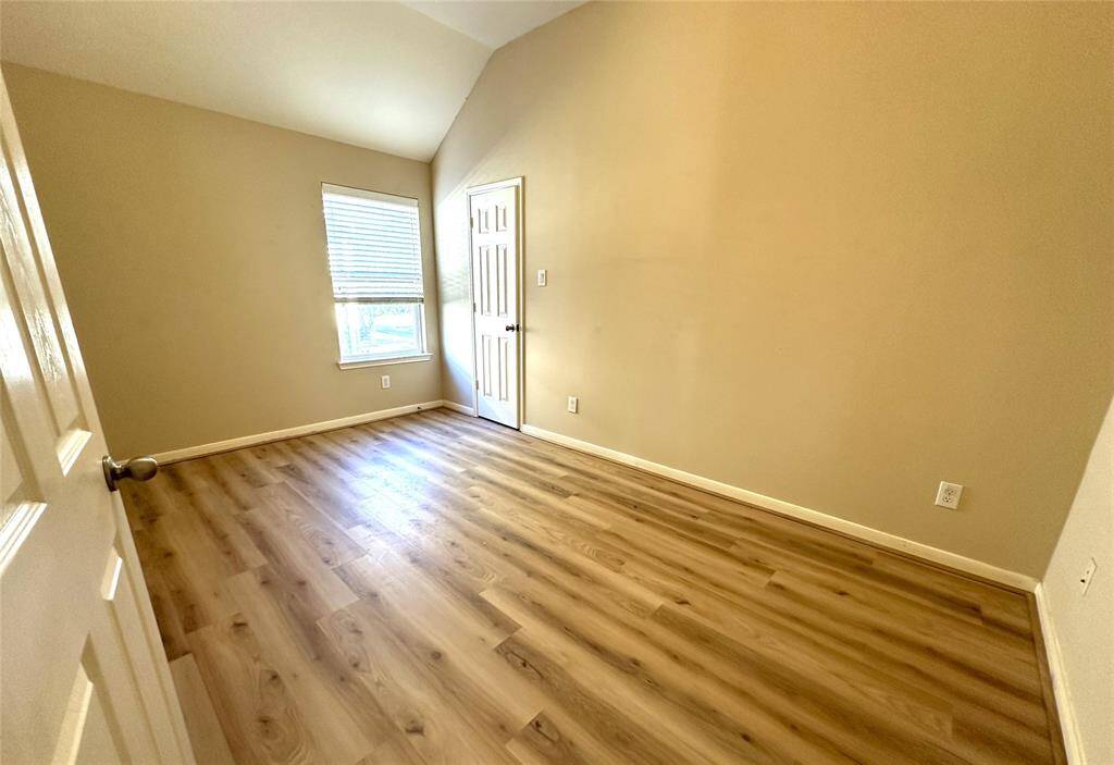 2nd bedroom upstairs