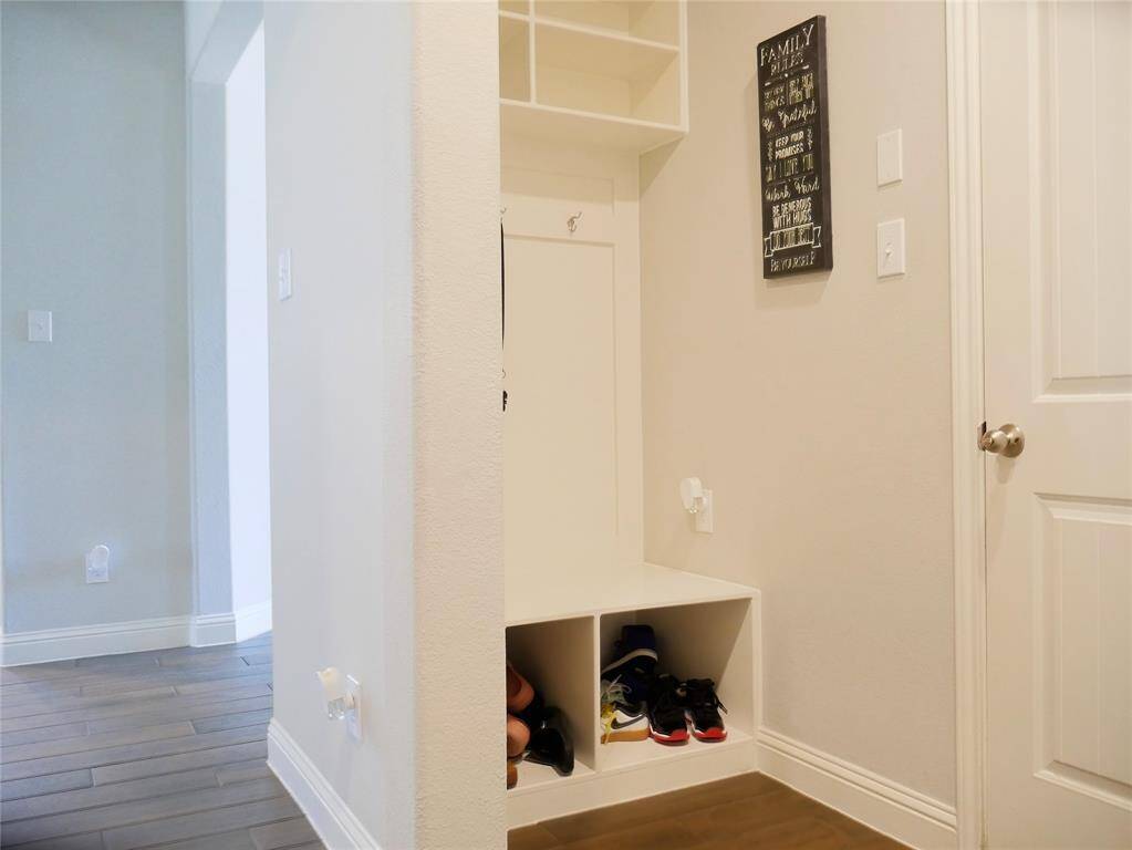 Mud room