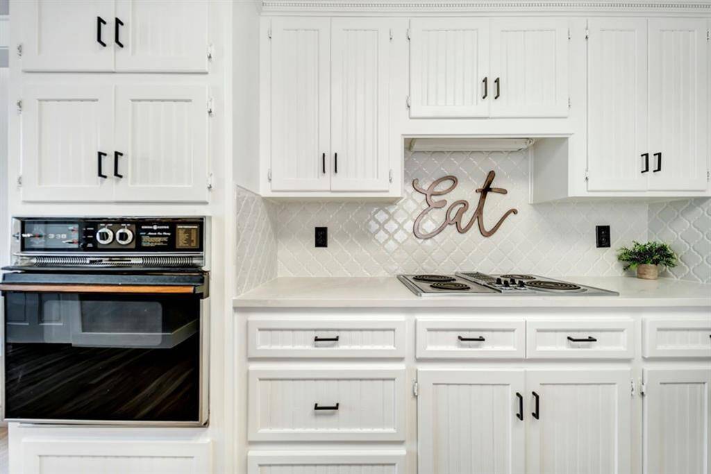 Plenty of storage in the kitchen