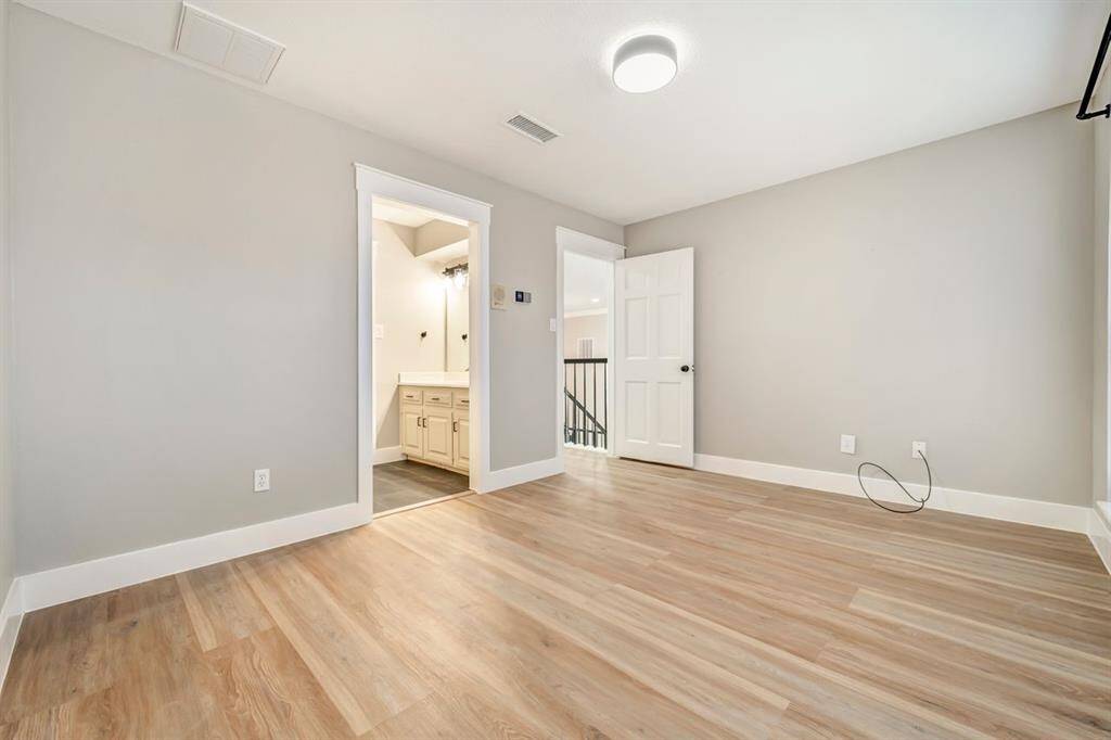 Lage secondary bedrooms located upstairs with Jack and Jill bathroom