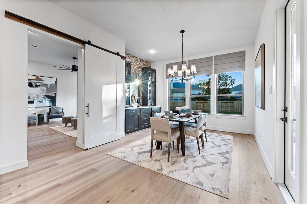 Breakfast Room with Built-in Buffet