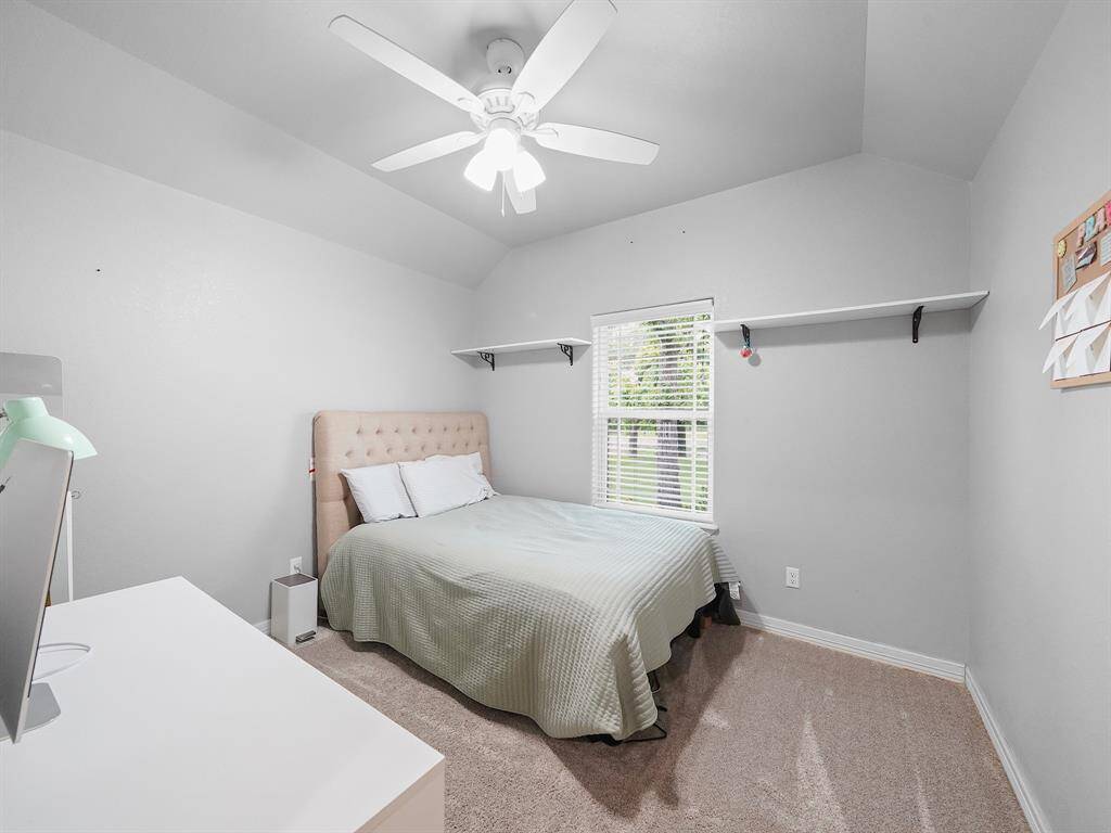 ANOTHER SECONDARY BEDROOM