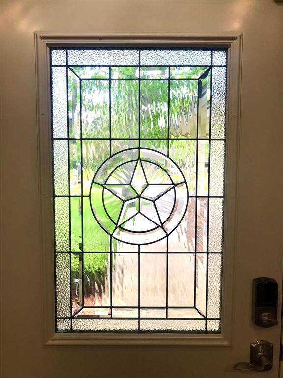 Beautiful front door!