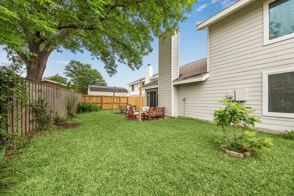 Another view of the back yard space.