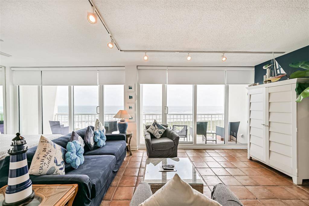 Living room showcasing views of the Gulf.